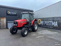 Tractor / Trekker Massey Ferguson 4345 powershuttle