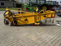 Uienrooier Samon Favorite 2000 en Keulmac 1500 frontklapper