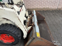 Schranklader / Skid Steer Lader Bobcat 453