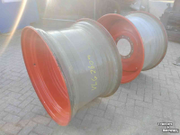 Wielen, Banden, Velgen & Afstandsringen Fendt 23x38 18x28 10 gts