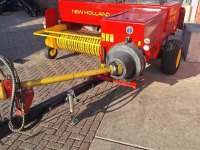 Persen / Balenpers / Pakkenpers New Holland 575 kleinpakkenpers