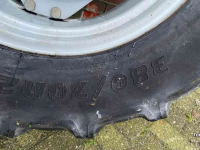 Wielen, Banden, Velgen & Afstandsringen Good Year 380/70R24 DT 812