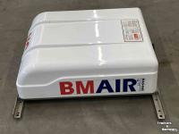 Diverse gebruikte onderdelen  Overdruk unit BMair MAO-6HC 24Volt compleet met TAC meter