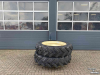 Wielen, Banden, Velgen & Afstandsringen Michelin 13.6R38 op 8 gaats velg