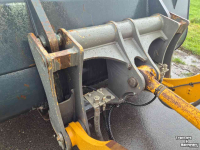 Shovel / Wiellader / Kniklader Liebherr L 524