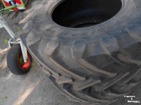 Wielen, Banden, Velgen & Afstandsringen Pirelli 600/70r30 tm 900