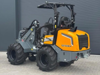 Shovel / Wiellader / Kniklader Giant G2700hd+