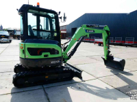 Mini-graver / Mini-graafmachine XCMG XE27CR