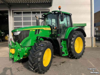 Tractor / Trekker John Deere 6M 165 Tractor