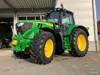 Tractor / Trekker John Deere 6M 165
