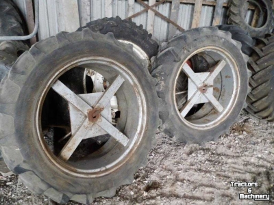 Wielen, Banden, Velgen & Afstandsringen Michelin 13.6x38