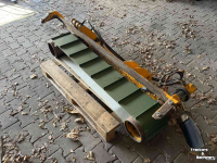 Klepelmaaier Herder Transportband 150 afvoerband