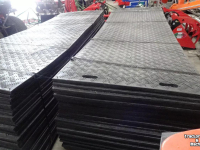 Overige bouwmachines, grondverzetmachines en toebehoren  Kunststof afm 300 x 100 x 20
