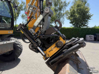 Bandenkraan / Graafmachine op wielen Liebherr A914 met Draaikantelstuk
