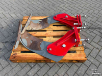 Woeler / Diepwoeler / Voorzetwoeler Unia Plow B4 voorzetwoeler/digger (MET 6 TANDEN, 2 ONGEMONTEERD)