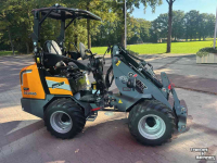 Shovel / Wiellader / Kniklader Giant 2300 HD