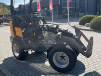 Shovel / Wiellader / Kniklader Giant G1500L Extra