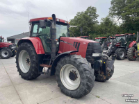 Tractor / Trekker Case-IH CVX 1155 met originele fronthef en pto