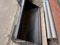 Laadbak / Grondbak Qmac Qmac Grondbak mini 120cm. laadbak evt. met ander aanbouwdelen