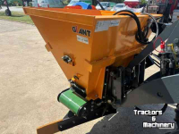 Zaagselstrooier voor boxen Giant ZV600LF