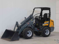 Shovel / Wiellader / Kniklader Giant G2500 HD