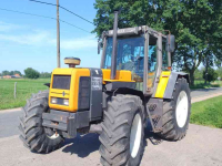 Tractor / Trekker Renault 155-54TX