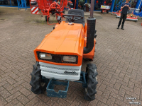 Smalspoor tractor Kubota B1500