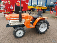 Smalspoor tractor Kubota B1500