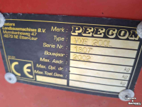 Voermengwagen Vertikaal Peecon VME 200L
