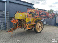 Veldspuit Douven Air Jet   GT 4 Veldspuit 27 meter 3200 Liter