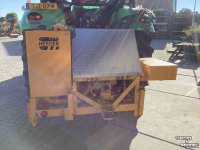 Tractor / Trekker Deutz-Fahr M625 met Herder