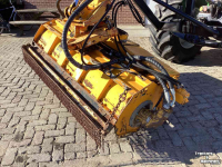 Tractor / Trekker Deutz-Fahr M625 met Herder