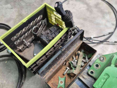 Front-laders / Frontlader / Voorlader Mailleux Voorlader aanbouwdelen passend aan JOHN DEERE 6R en 6M 4 cilinder