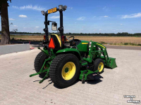 Compact tractor John Deere 3045R