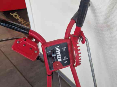 Graszodesnijmachine  4G7P