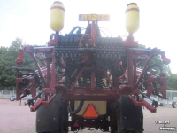 Getrokken Veldspuit Hardi HARDI COMMANDER 4200 | 39 METER | BOUWJAAR 2002