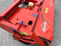 Maaier Kuhn GMD 702F frontmaaier