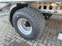 Vierwielige wagen / Landbouwwagen  Balenwagen / Landbouwwagen / Vierwielige wagen verzinkt