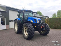 Tractor / Trekker New Holland TSA 135 + Luchtremmen