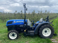 Smalspoor tractor New Holland T4.75V EXPORT