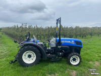 Smalspoor tractor New Holland T4.75V EXPORT