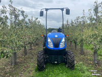 Smalspoor tractor New Holland T4.75V EXPORT