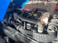 Smalspoor tractor New Holland T4.75V EXPORT