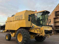 Maaidorser / Combine New Holland TX 67