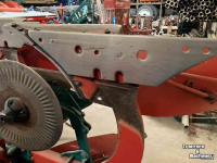 Ploegen Kverneland EG 100 5 schaar ploegen