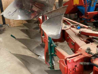Ploegen Kverneland EG 100 5 schaar ploegen