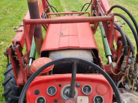 Front-laders / Frontlader / Voorlader  Massey ferguson en Stoll