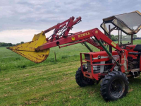 Front-laders / Frontlader / Voorlader  Massey ferguson en Stoll