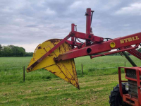 Front-laders / Frontlader / Voorlader  Massey ferguson en Stoll