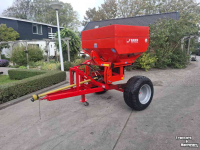 Kunstmeststrooier Rauch MDS 12.1